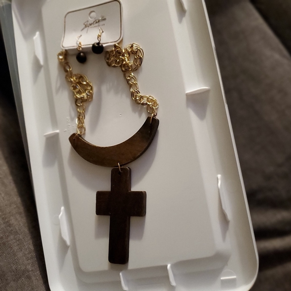 Get ready 4 spring & summer Brown Wooden Cross Necklace & Earring Set